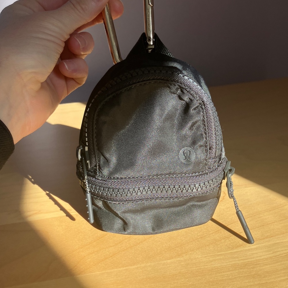 Lululemon City Adventurer Backpack *Nano
Black / Gold (First Release)